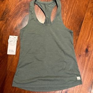 Vuori Lux Performance Tank Size S